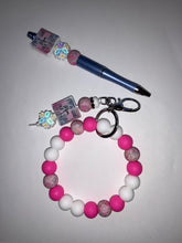 Load image into Gallery viewer, Wristlet/keychain and pen combo set