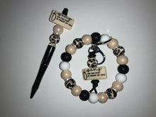 Load image into Gallery viewer, Wristlet/keychain and pen combo set