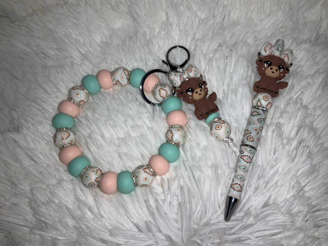 Hobo Cow Wristlet and Pen Set